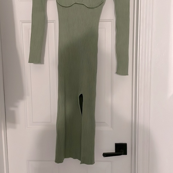 12th Tribe Dara Sage Ribbed Midi Dress - Picture 5 of 8